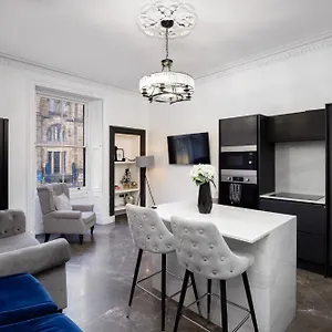 2bedroom By The Castle Edinburgh
